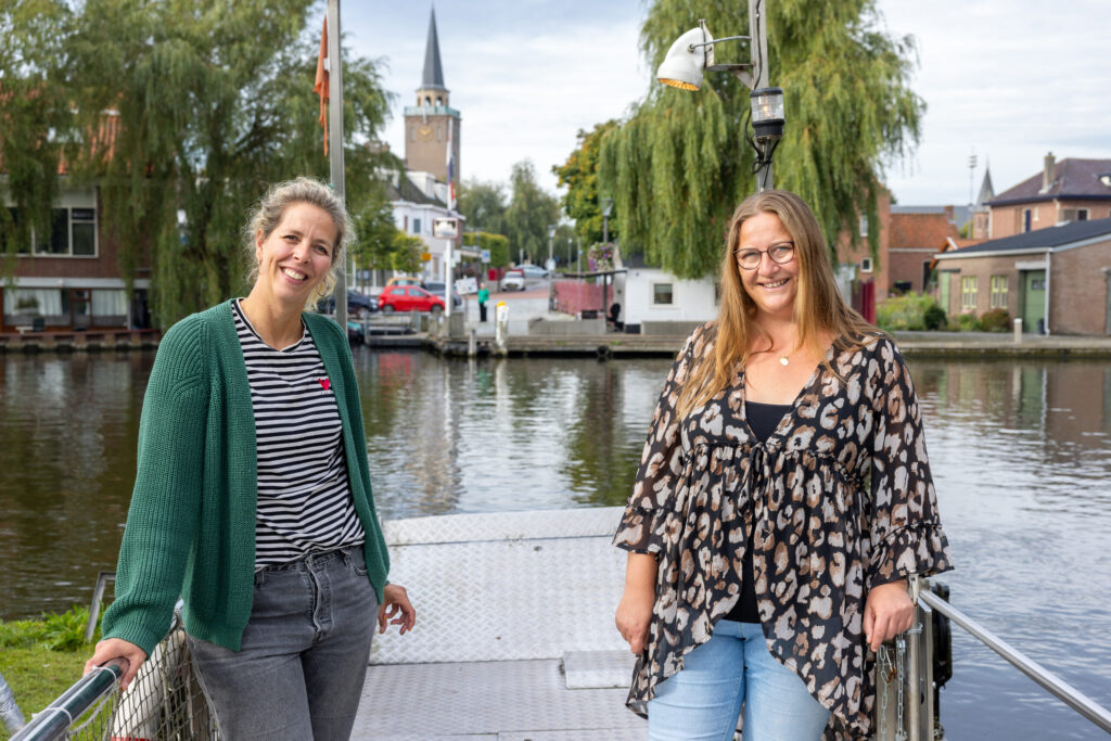 In de kern Rijnsburg-Valkenburg ging de intensievere samenwerking tussen scholen prima van start. Wat maakt dat dit zo voortvarend gaat? Alles begint met ontmoeting en elkaar écht leren kennen.